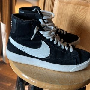 Nike 8.5 high tops
